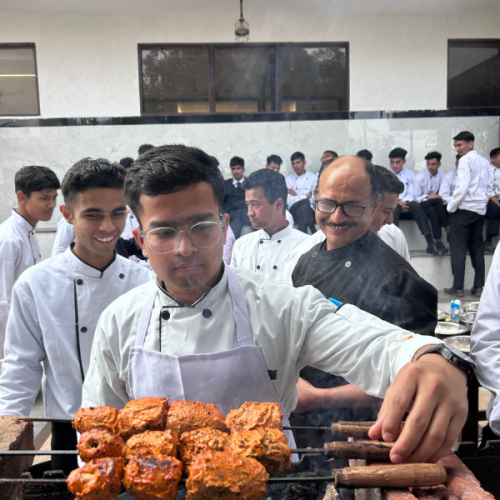 average cost of hotel management course in haldwani